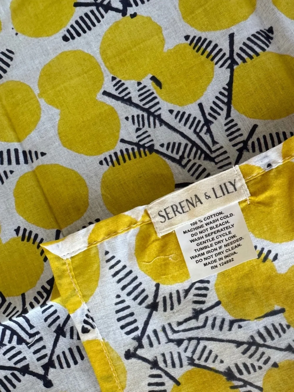 NWOT, SERENA & LILY, DARLING LEMON NAPKINS, SET OF FOUR